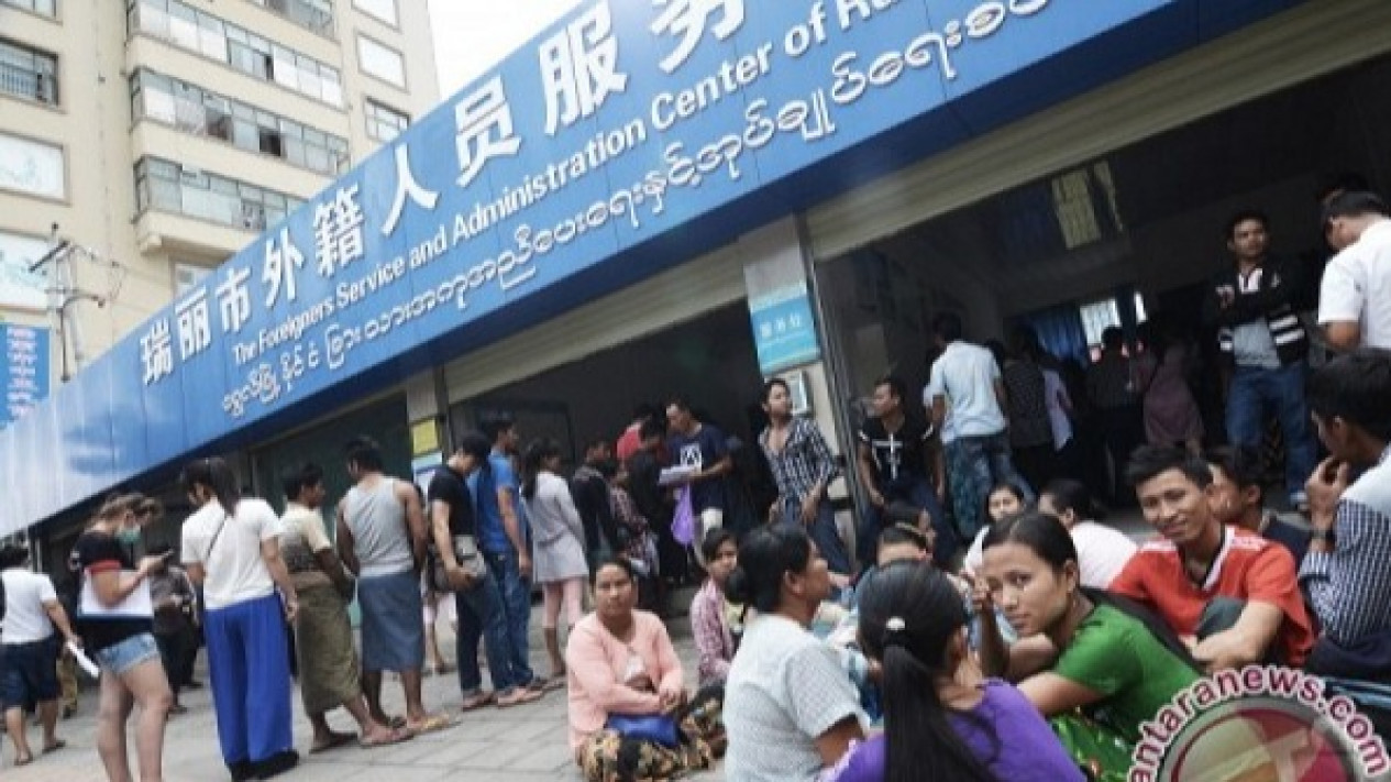 10 Ribu Warga China  Telantar di Perbatasan Myanmar
            - galeri foto