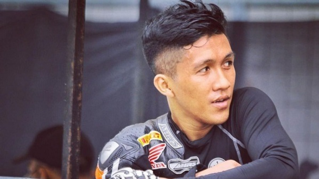 Si Doel Anak Sirkuit yang Bermimpi Jadi Juara Nasional
            - galeri foto