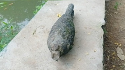 Pemulung Temukan Mortir Aktif di Dasar Sungai