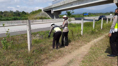 Viral Remaja Rekam Video di Tol Semarang - Solo, Polisi Temukan Pagar Pembatas Tol yang Rusak