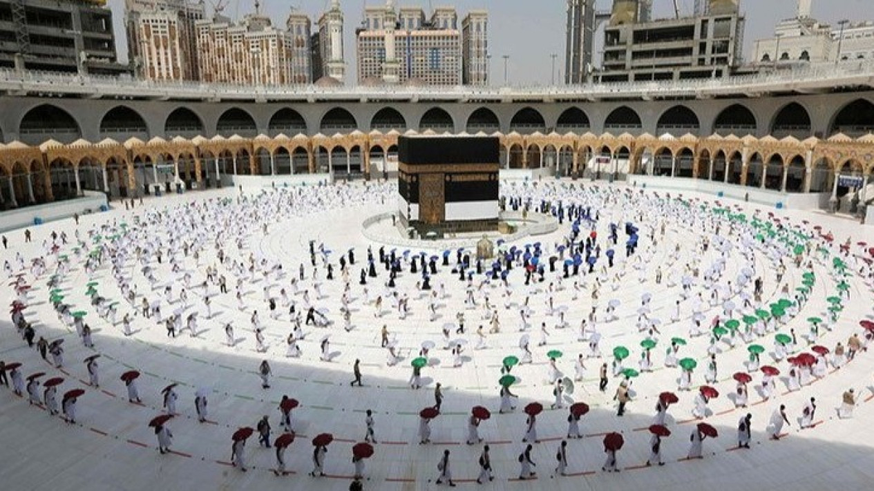 Arab Saudi Beri Lampu Hijau Bagi Jemaah Umrah Indonesia
            - galeri foto