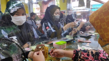 Covid-19 Melandai, Penjualan Emas di Sampit Meningkat 10 Persen