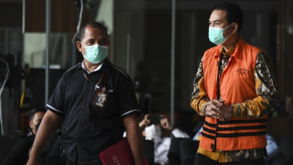 KPK Cari Tahu Bagaimana Azis Syamsuddin Suap Eks Penyidik Stepanus
