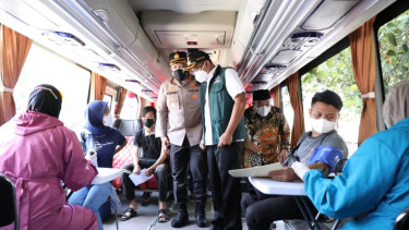 Percepat Herd Immunity, Wartawan dan Polisi Gelar Serbuan Vaksinasi