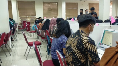 Kantor Pinjol Ilegal Digrebek, Polisi Amankan 32 Orang