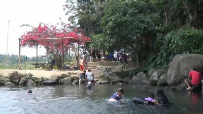 Mata Air Cikandung, Objek Wisata Murah di Kaki Gunung Tampomas