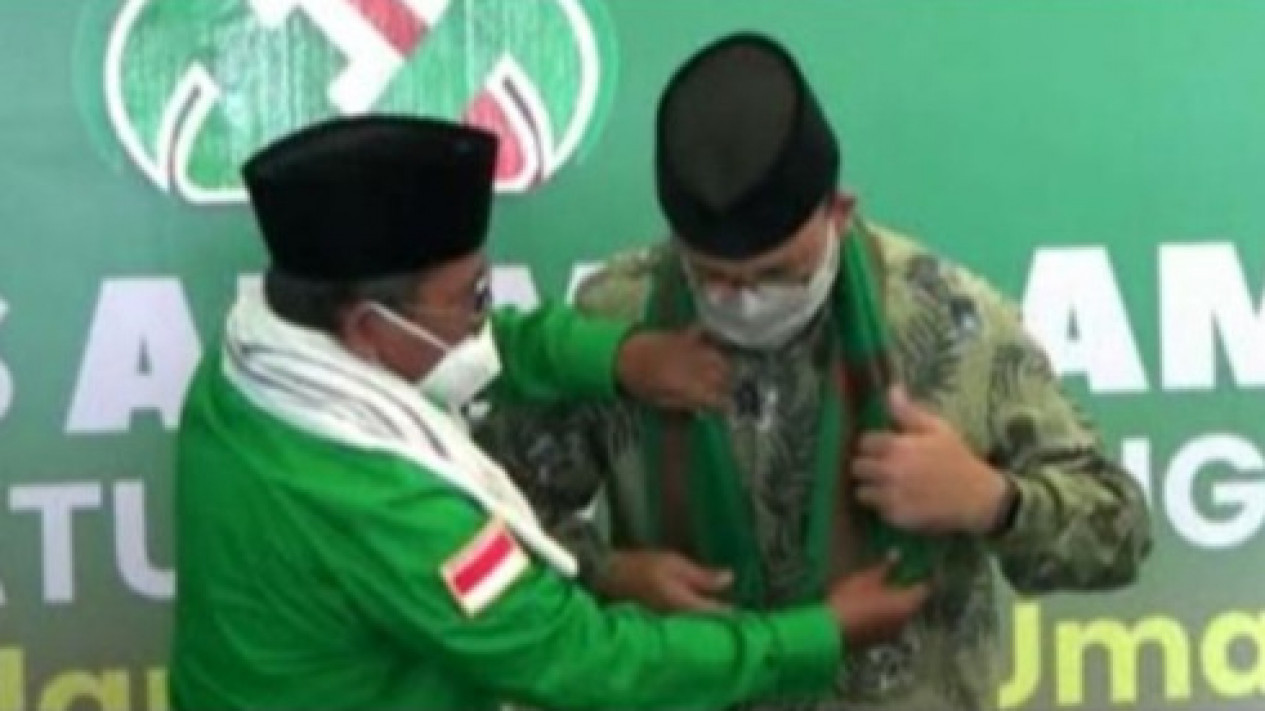 Anies Hadiri Munas Alim Ulama PPP di Semarang, PPP beri dukungan di Pilpres 2024?
            - galeri foto