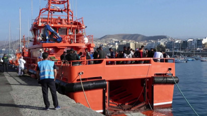 Penjaga Pantai Spanyol Selamatkan 44 Imigran Teormbang-Ambing di Samudra Atlantik