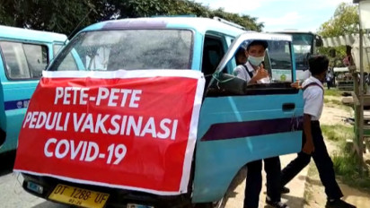 Wow!! Angkot Gratis Angkut Ratusan Pelajar Di Kendari Untuk Vaksinasi
