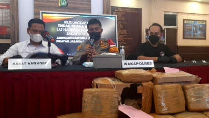Polres Jaksel Tangkap Tiga Tersangka Pembawa 15 Kg Ganja