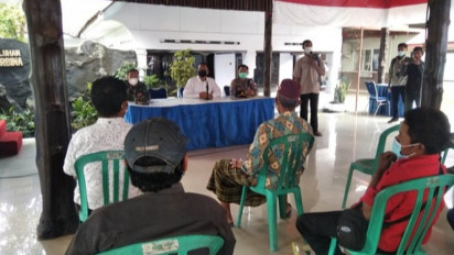 Warga di Jember Tolak Kades Tukang Nyabu