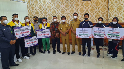 Atlet PON XX Papua Asal Binjai Diberikan Penghargaan