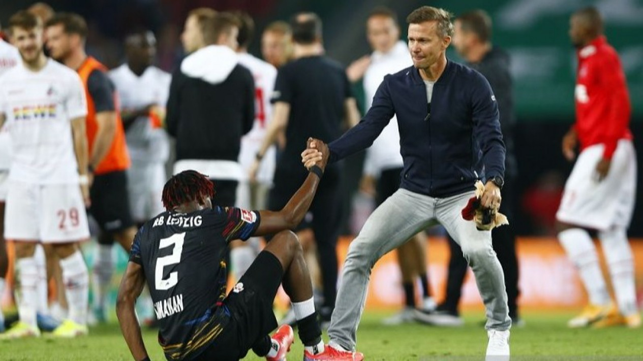 Pelatih RB Leipzig: Melawan PSG Menjadi Tugas yang Besar
            - galeri foto