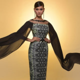 Klaim Batik Milik Malaysia, Miss World Malaysia Dibully Netizen Indonesia