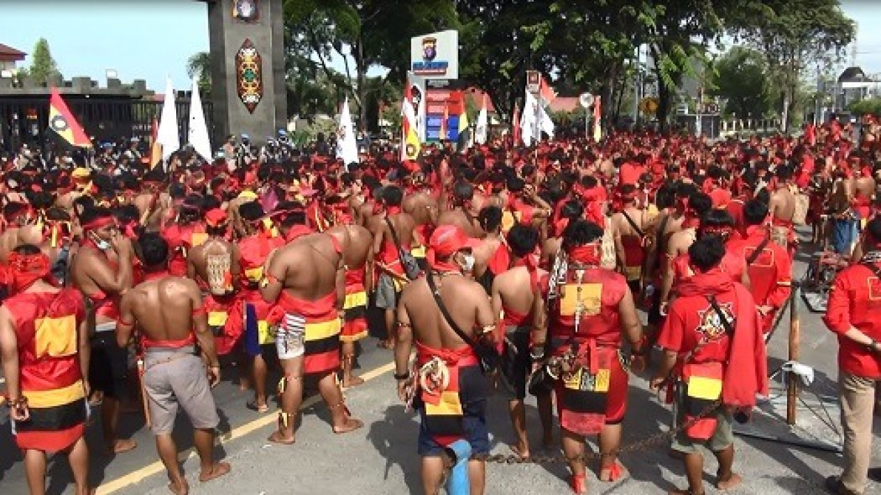 Ormas se-Kalteng Demo Gegara Penghinaan di Sosmed
            - galeri foto