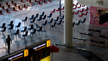 Anak-anak Boleh Naik Pesawat, Ini Syarat Terbang Mulai 24 Oktober