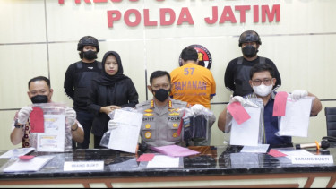 Ingin Masuk AKPOL Secara Instan, Dua Warga Surabaya Tertipu Rp2 Miliar