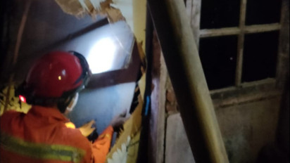 Bangunan Rubuh Timpa Penghuni, 2 Orang Tewas