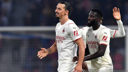 AC Milan Menang 4-2 Saat Hadapi Sembilan Pemain Bologna