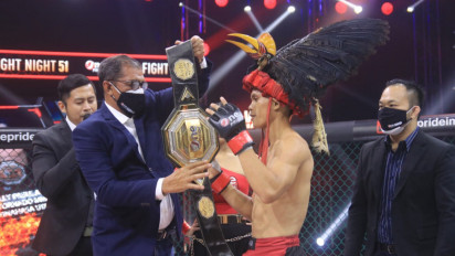 OnePride Fight Night 51 : Billy Pasulatan Pertahankan Sabuk Juara Nasional 