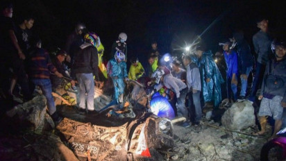 Longsor, Polisi Buka Tutup Jalur Medan-Berastagi