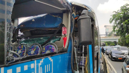Tabrakan Maut Bus Transjakarta di MT Haryono, Satu Sopir Tewas Tergencet