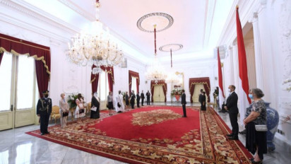 Jokowi Terima Surat Kepercayaan 9 Dubes Negara Sahabat