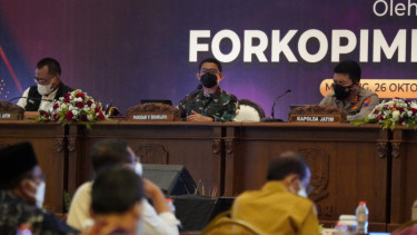 Waspadai Gelombang Ketiga, Pemprov Jatim Genjot Capaian VaksinasiÂ 