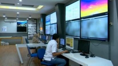 Gunung Merapi Muntahkan 3 Kali Guguran Lava Pijar, Status Masih Siaga