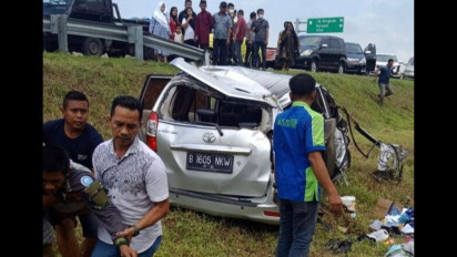 Minibus Pecah Ban Tabrak Pembatas Tol Tebing Tinggi, Seorang Siswi SMK Tewas di Lokasi