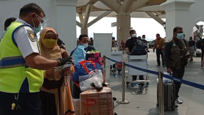 Pemerintah Turunkan Harga Tes PCR, Praktek di Lapangan Belum Berjalan