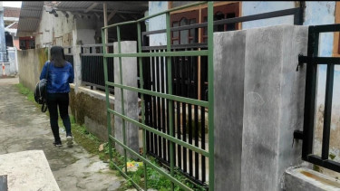Buntut Sengketa, Rumah Janda Tua di Jember Dipagar Besi Tetangga