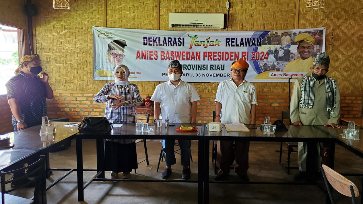Relawan Tanjak Riau Deklarasi Dukung Anies Baswedan Capres 2024
            - galeri foto