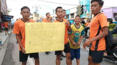 Anggaran Pra Pora Tak Kunjung Terealisasi Puluhan Atlet Turun ke Jalan Minta Bantuan Dana