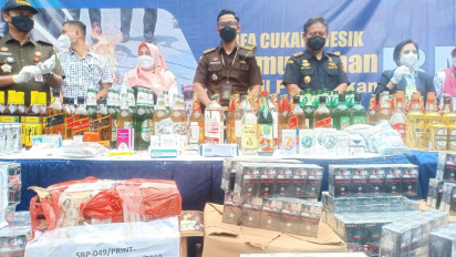 Barang Ilegal Hasil Penindakan Senilai 1,9 Miliar Rupiah, Dimusnahkan