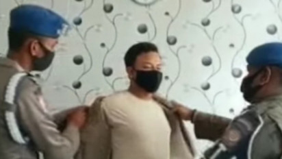 Pukul Pendemo saat Unjuk Rasa, Oknum Anggota Satpol PP Dipecat