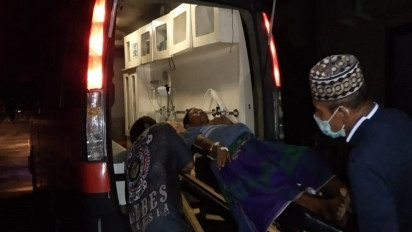 Banjir Rob Terjang RS Bhayangkara Mamuju, Puluhan Pasien Terpaksa di Evakuasi ke RS Lain