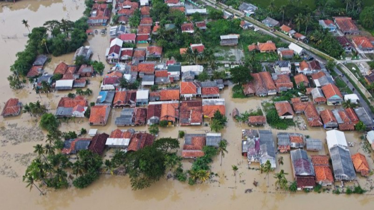 Kota-kota Ini Berpotensi Diguyur Hujan Hari Ini
            - galeri foto