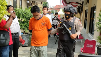 Polisi Tangkap Pengedar Narkoba dengan Sistem Ranjau Bantuan Share Lokasi Whatsapp