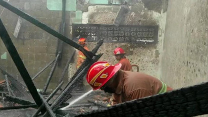 Gudang Alat Kontrasepsi dan Ruang Kepala DP3AKB Jember Ludes Terbakar