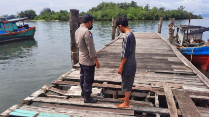 Seorang Pria 66 Tahun Ditemukan Meninggal di Bawah Steker Tangkahan