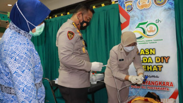 Cegah Sakit Saat Pandemi, ASN Polda DIY Jalani Cek Kesehatan