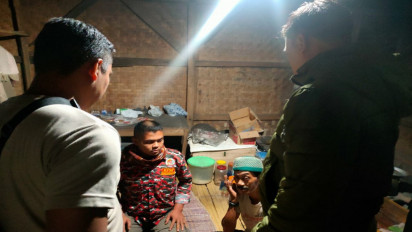 Bejat! Kakek ini Tega Cabuli Gadis Dibawah Umur Hingga Hamil dan Melahirkan