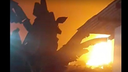 Breaking News: Tangki Kilang Minyak Pertamina di Cilacap Terbakar