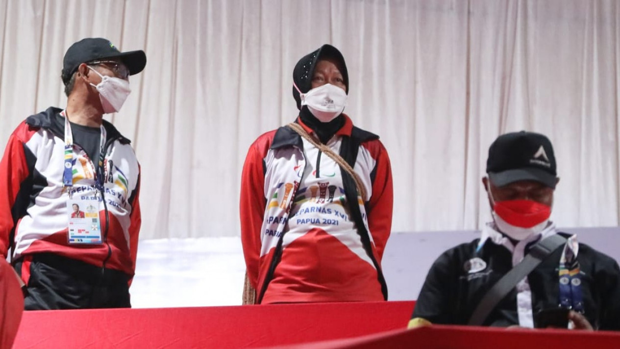 Usai Laksanakan Agenda Pemberdayaan Masyarakat Papua, Mensos Dampingi Presiden pada Penutupan Perparnas XVI
            - galeri foto