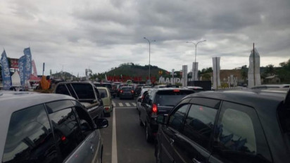 Jalan Bypass Bandara-Mandalika Padat Merayap Namun Balap Asia Talent Cup Diundur