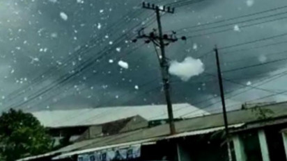 Jaringan Listrik 10.890 Pelanggan Sekitar Kilang Cilacap Kembali Normal