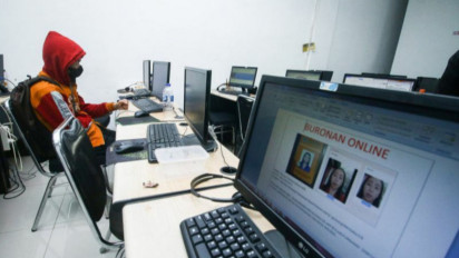 BAZNAS Susun Skema Bantuan Zakat Bagi Korban Pinjaman Online