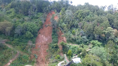 Hendak Mencari Rumput untuk Makan Ternak, Warga Buttu Lembang Randanbatu Tewas Tertimbun Longsor