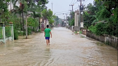 Banjir di Dua Kecamatan Mulai Surut, Pengerukan Kali Lamong Dikebut